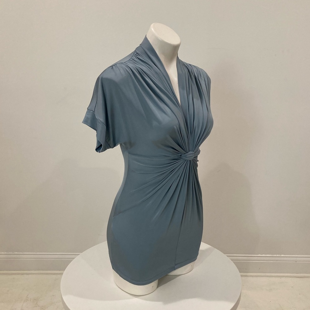 BCBG Maxazria ladies short sleeve dressy silky blouse ruched v neck sky blue S - Picture 8 of 13